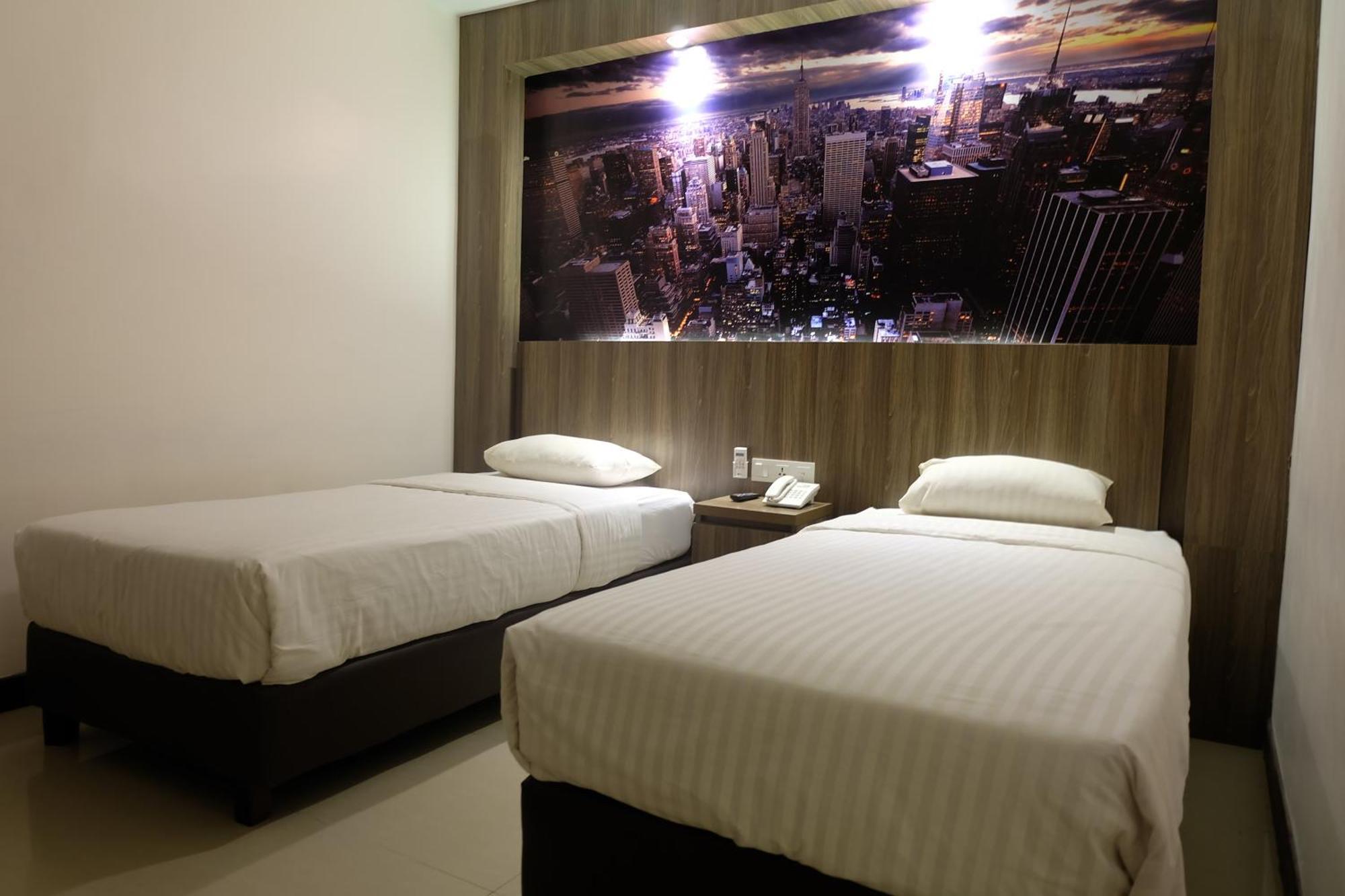 Hotel My Home Sintang Экстерьер фото